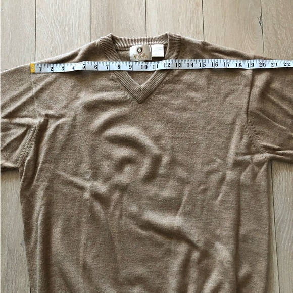 Vintage Viyella Merino Wool V Neck Sweater in Beige Men’s Size M - Picture 2 of 9